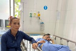 Vợ diễn viên Thương Tín túc trực bên giường bệnh chăm sóc chồng, đồng nghiệp kêu gọi ủng hộ viện phí