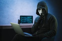 Erick Chan - tin tặc đứng sau vụ tống tiền hàng loạt website Việt Nam