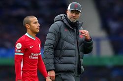 Liverpool khốn khổ, Klopp tuyên bố dậy sóng Premier League