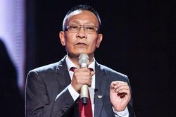 MC Lại Văn Sâm từng bật khóc khi nói lời chia tay chương trình 'Ai là triệu phú'