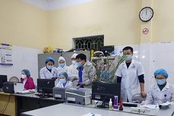 Hết dịch nhà ta cùng ăn tết bù