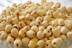 Hạt sen có công dụng tuyệt vời với mẹ bầu và trẻ nhỏ
