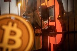Thị trường tiền ảo sẽ ra sao nếu cha đẻ bí ẩn của Bitcoin lộ diện?