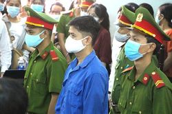 Sắp mở lại phiên tòa xét xử bác sĩ côn đồ đánh đập, hiếp dâm nữ điều dưỡng ở Huế