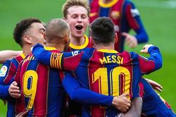 Sevilla 1-2 Barcelona: Koeman chiến thắng, Griezmann thất bại