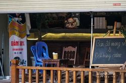 Hà Nội: Quán ăn, cafe được mở cửa trở lại