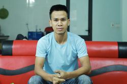Chủ tịch Hà Nội thưởng 'nóng' cho người hùng cứu bé gái 3 tuổi rơi từ tầng 12 ở chung cư