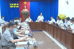 Chủ tịch UBND tỉnh Gia Lai Võ Ngọc Thành: Đẩy nhanh tiến độ thi công Dự án kè chống sạt lở suối Hội Phú