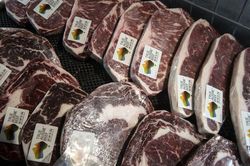 Australia sắp cạn kiệt thịt bò