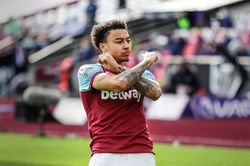 Lộ giá MU bán đứt Lingard cho West Ham
