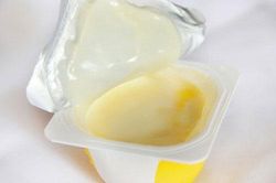 Sai lầm khi cho con ăn váng sữa, khiến bé dễ mắc béo phì thừa cân