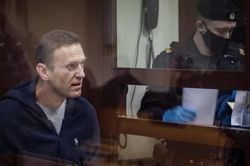 Trừng phạt Nga vì vụ Navalny. Nặng một đằng, nhẹ một nẻo