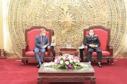 Vương quốc Anh hỗ trợ Hải quan nâng cao năng lực kiểm soát thương mại