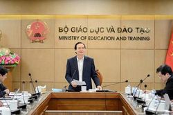 Lưu ý của Bộ trưởng Bộ GD&ĐT về thi tốt nghiệp THPT 2021
