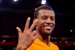 Solskjaer báo tin xấu MU, Wijnaldum gật Inter Milan
