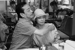 NSND Lê Khanh kể những ngày buồn cuối đời của NSND Hoàng Dũng