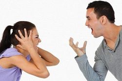 Sống trong cuộc hôn nhân của mình, nhưng cứ dòm sang nhà hàng xóm thì chỉ có thất vọng