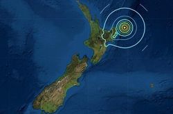Liên tiếp cảnh báo sóng thần sau loạt động đất mạnh ở New Zealand