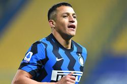 Sanchez lập cú đúp giúp Inter xây chắc ngôi đầu Serie A