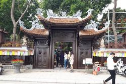 Hà Nội dự kiến mở lại cơ sở tôn giáo, điểm di tích, tâm linh vào ngày 8/3