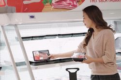 Giá heo hơi hôm nay 5/3: Điều chỉnh trái chiều, miền Nam dẫn đầu cả nước