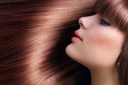 Cách chăm sóc tóc dài luôn chắc khỏe, óng mượt