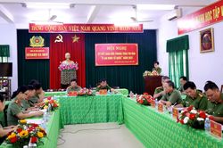 Tổ chức hội nghị ký kết giao ước thi đua 'Vì an ninh Tổ quốc' năm 2021