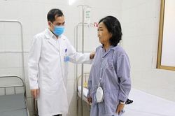 U thần kinh tọa lớn ở mông người phụ nữ