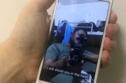 Cảnh sát, binh sĩ Myanmar dùng TikTok để đe dọa người biểu tình?