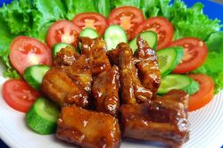 Món ngon mỗi ngày: Cách làm sườn non sốt me chua ngọt