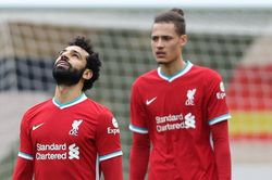 Liverpool thua trận thứ 6 liên tiếp trên sân nhà