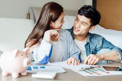 6 câu cần hỏi trước khi 'dùng chung tiền' với người bạn đời