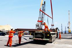 Kim ngạch xuất, nhập khẩu tăng mạnh