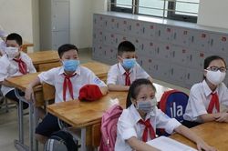 Cuộc đua vào lớp 6 trường điểm: Nóng hơn tuyển sinh đại học