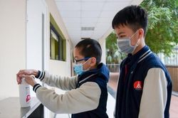 Học sinh Hải Phòng, Đồng Tháp, Hải Dương trở lại trường