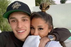 Ariana Grande tránh ống kính khi hẹn hò với bạn trai