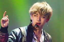 Những lần V BTS đáp trả không kiêng dè cả fan lẫn sasaeng