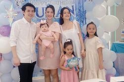 Hòa Minzy công khai ảnh con; con gái Đông Nhi dự sinh nhật bạn