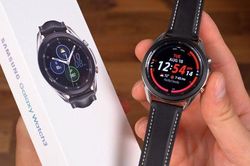 Samsung đuối sức trước Apple và Huawei trong cuộc đua đồng hồ thông minh