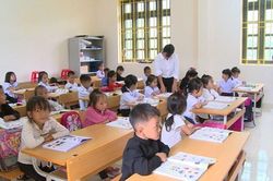 Triển khai chương trình lớp 2, lớp 6: Chú trọng thực nghiệm sách giáo khoa