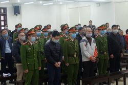 Bị cáo Đinh La Thăng có lời khai đối nghịch với bị cáo Trịnh Xuân Thanh
