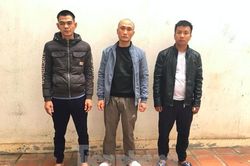 Thu 3 xe máy tang vật khi khám xét nhà của nhóm trộm liên tỉnh