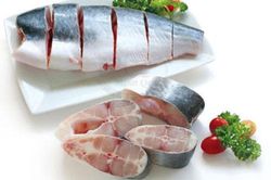 Tuyệt chiêu khử mùi tanh của cá biển đơn giản mà hiệu quả