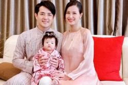 Mới 4 tháng tuổi, con gái Đông Nhi thể hiện khả năng ca hát