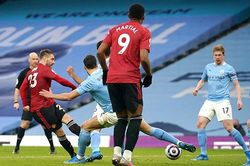 Trực tiếp Man City vs Southampton (01h00 ngày 11/3): Thua derby có khi lại tốt cho Man City