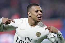Chân sút người Pháp Mbappe đòi mức lương 35 triệu euro