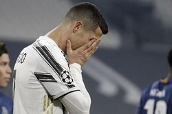 Ronaldo 'im tiếng', Juventus bị loại khỏi Champions League
