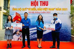 Tuổi trẻ Thủ đô ủng hộ Quỹ ''Vì biển, đảo Việt Nam''