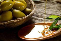 Mẹo làm đẹp từ nhà bếp cho mọi loại da