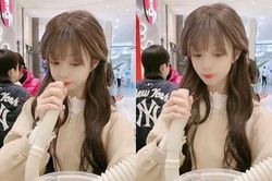 Uống sữa đậu nành bằng ống xả nước máy giặt ở nhà hàng, hotgirl hứng trọn 'cơn mưa' gạch đá từ dân mạng